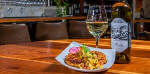 Our Albariño white wine with crab cakes, an example of a wine pairing